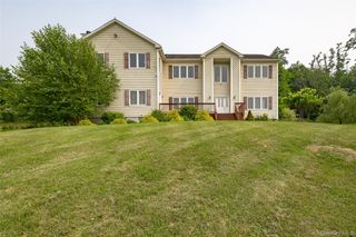 192 E Hook Road, Hopewell Junction, NY 12533