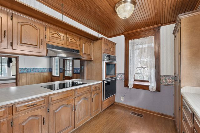 604 Johnson Street, Terrell, TX 75160