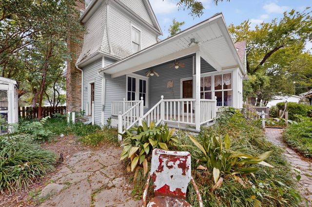 604 Johnson Street, Terrell, TX 75160