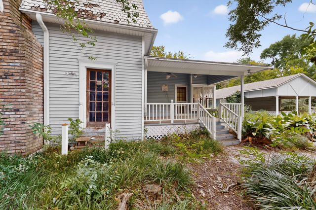 604 Johnson Street, Terrell, TX 75160