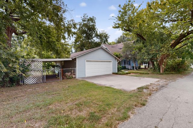 604 Johnson Street, Terrell, TX 75160