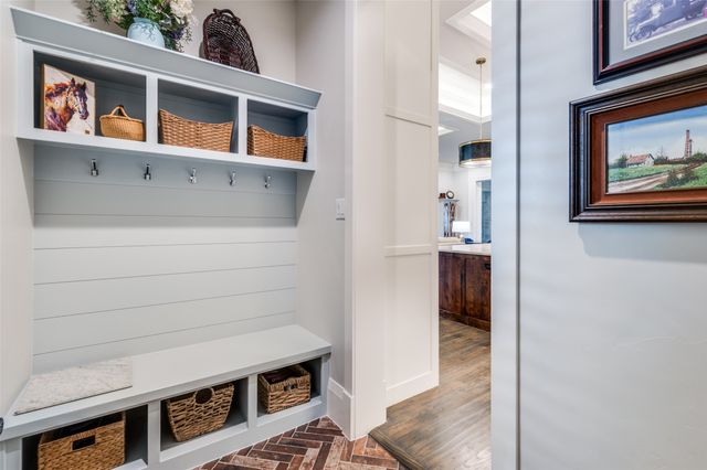 702 Marie Drive, Colleyville, TX 76034