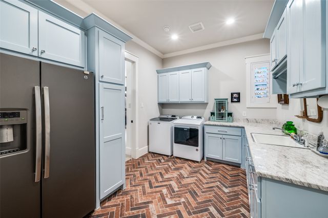 702 Marie Drive, Colleyville, TX 76034