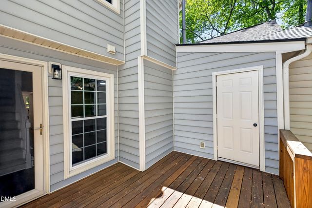 109 Sanair Court, Apex, NC 27502