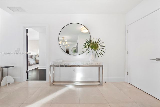 50 S Pointe Dr 2005, Miami Beach, FL 33139