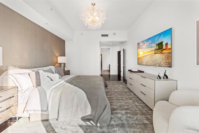 50 S Pointe Dr 2005, Miami Beach, FL 33139