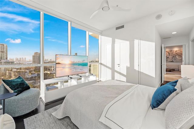 50 S Pointe Dr 2005, Miami Beach, FL 33139