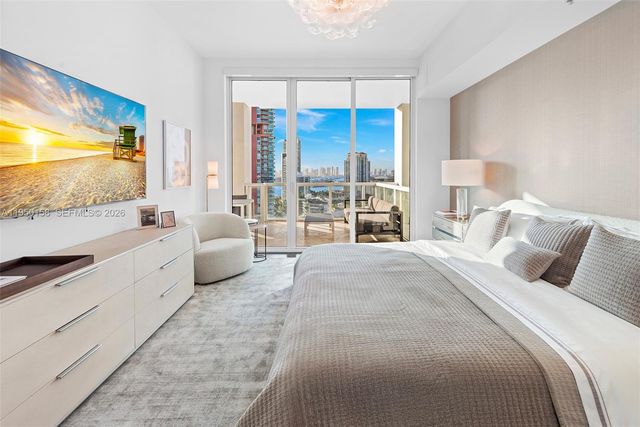 50 S Pointe Dr 2005, Miami Beach, FL 33139