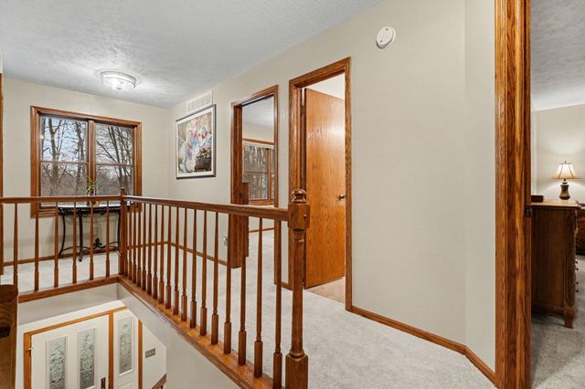 247 Deer Run Boulevard, Plainwell, MI 49080