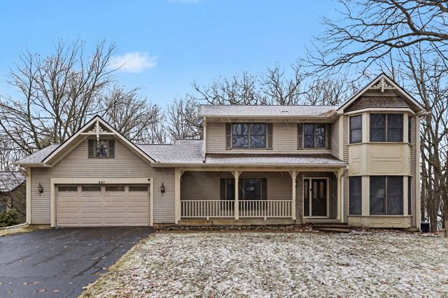 247 Deer Run Boulevard, Plainwell, MI 49080