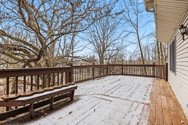 247 Deer Run Boulevard, Plainwell, MI 49080