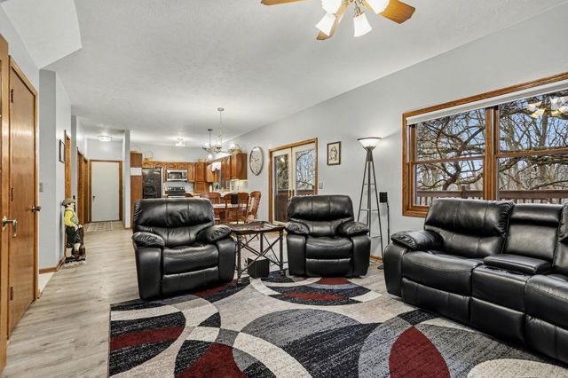 247 Deer Run Boulevard, Plainwell, MI 49080