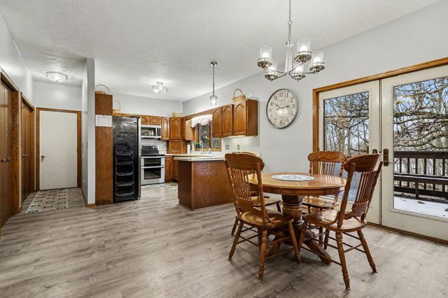 247 Deer Run Boulevard, Plainwell, MI 49080