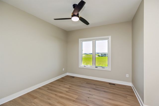 17322 North Valley Drive, Urbandale, IA 50323