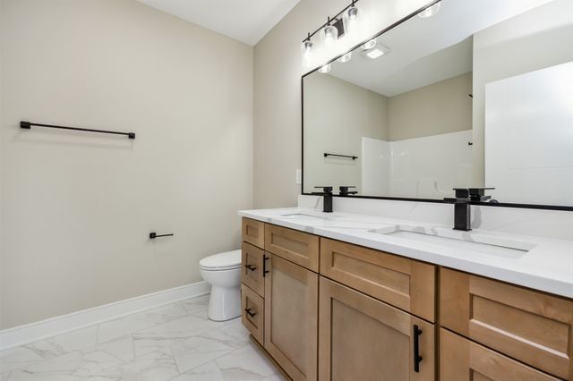 17322 North Valley Drive, Urbandale, IA 50323