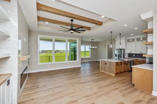 17322 North Valley Drive, Urbandale, IA 50323