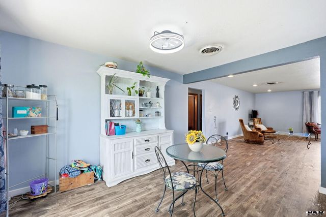 110 Encino Dr, Pueblo, CO 81005
