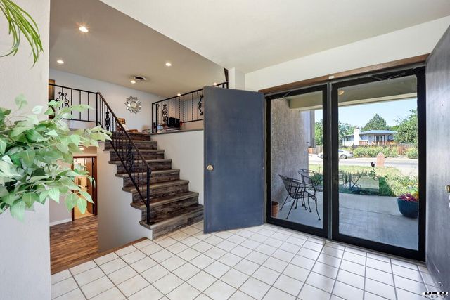 110 Encino Dr, Pueblo, CO 81005
