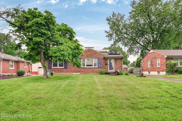 2617 Meadow Dr, Louisville, KY 40220
