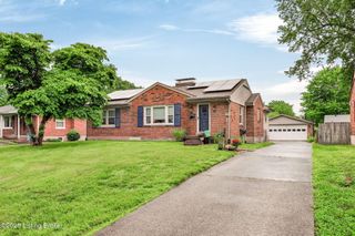 2617 Meadow Dr, Louisville, KY 40220