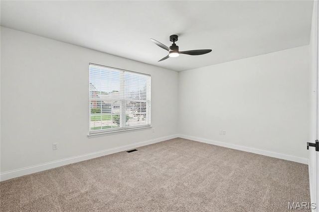 8003 Knights Crossing Drive, O'fallon, MO 63368