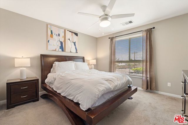 14860 Nordhoff Street, Panorama City (los Angeles), CA 91402