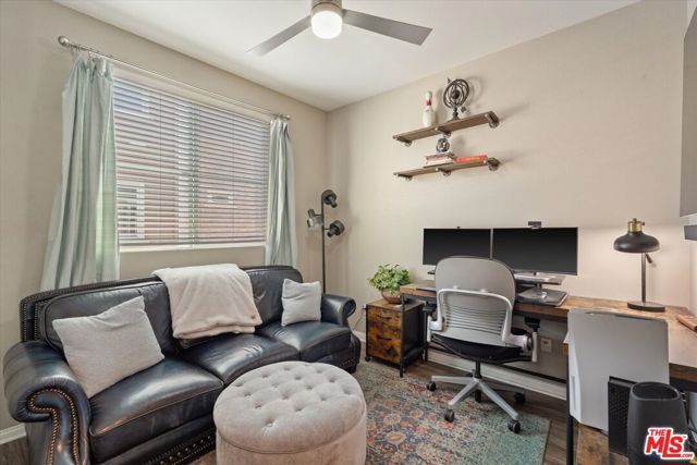 14860 Nordhoff Street, Panorama City (los Angeles), CA 91402