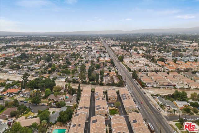 14860 Nordhoff Street, Panorama City (los Angeles), CA 91402