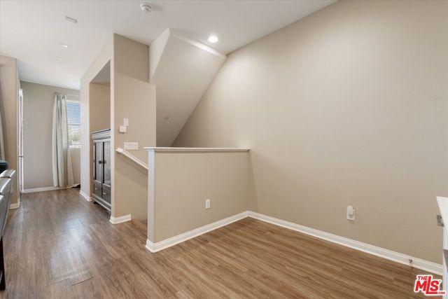 14860 Nordhoff Street, Panorama City (los Angeles), CA 91402