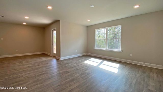 13158 Carnival Circle, Vancleave, MS 39565