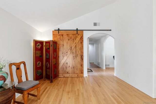 2726 Naples Ct, Carlsbad, CA 92010