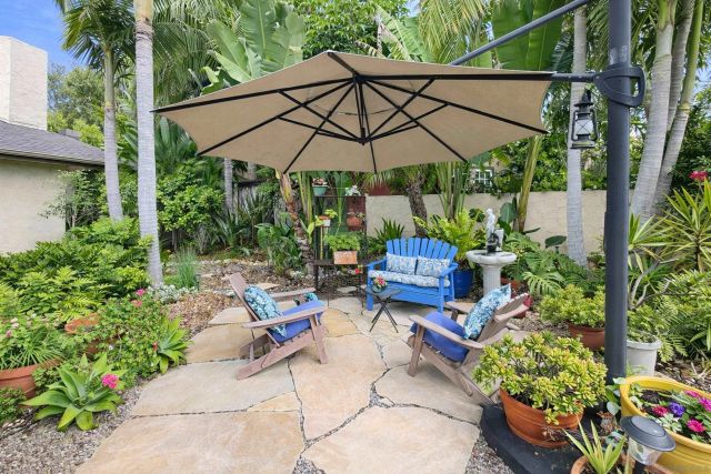 2726 Naples Ct, Carlsbad, CA 92010