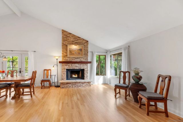 2726 Naples Ct, Carlsbad, CA 92010