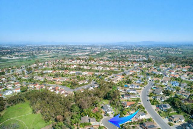 2726 Naples Ct, Carlsbad, CA 92010