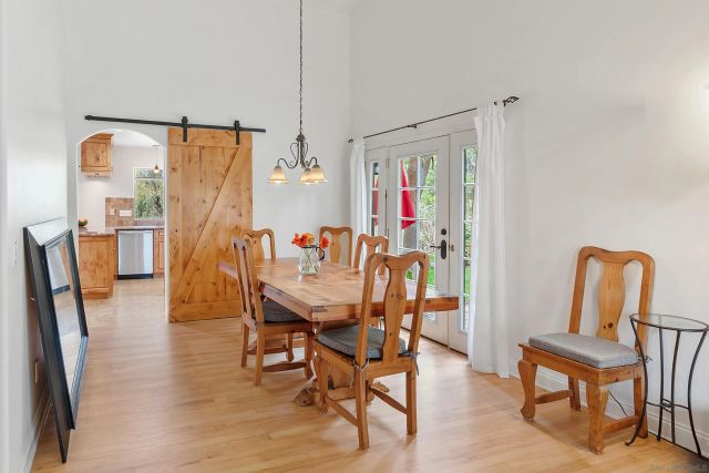 2726 Naples Ct, Carlsbad, CA 92010