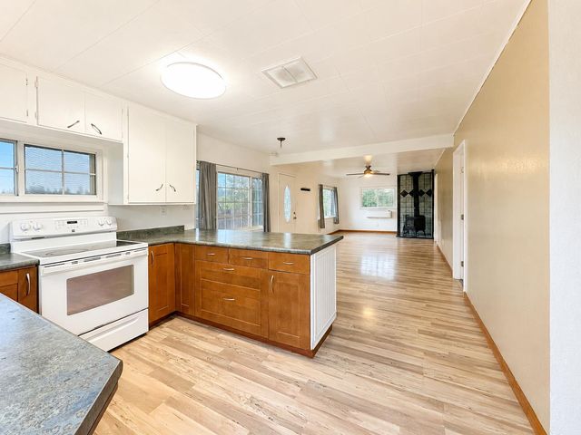 970 Slate Creek Rd, Grass Valley, CA 95945