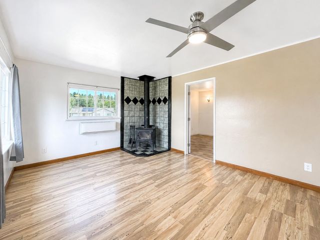 970 Slate Creek Rd, Grass Valley, CA 95945
