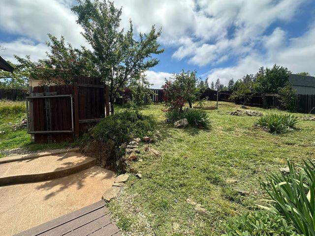 970 Slate Creek Rd, Grass Valley, CA 95945
