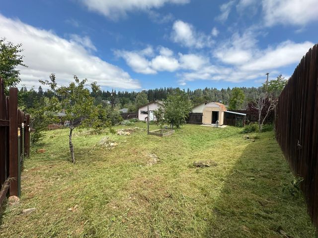 970 Slate Creek Rd, Grass Valley, CA 95945