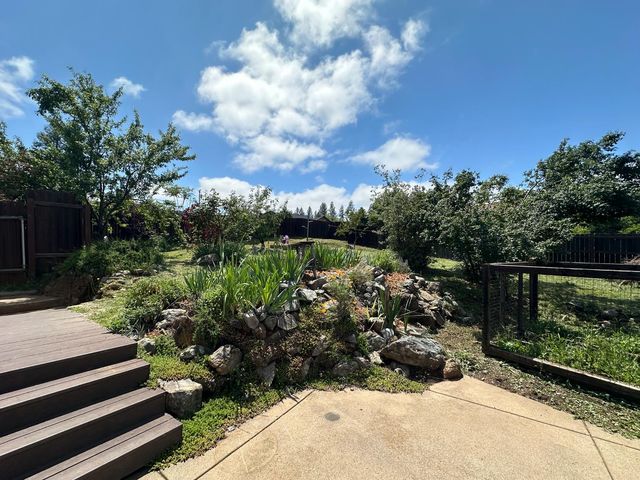 970 Slate Creek Rd, Grass Valley, CA 95945