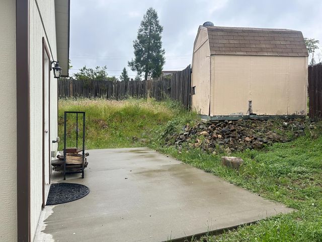 970 Slate Creek Rd, Grass Valley, CA 95945