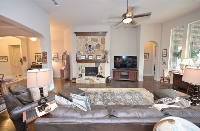 9617 Bowman Drive, Fort Worth, TX 76244