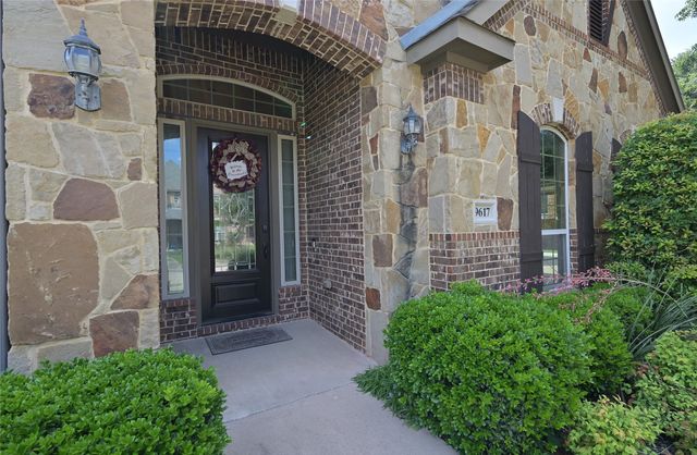9617 Bowman Drive, Fort Worth, TX 76244