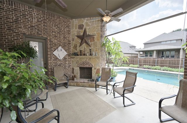 9617 Bowman Drive, Fort Worth, TX 76244