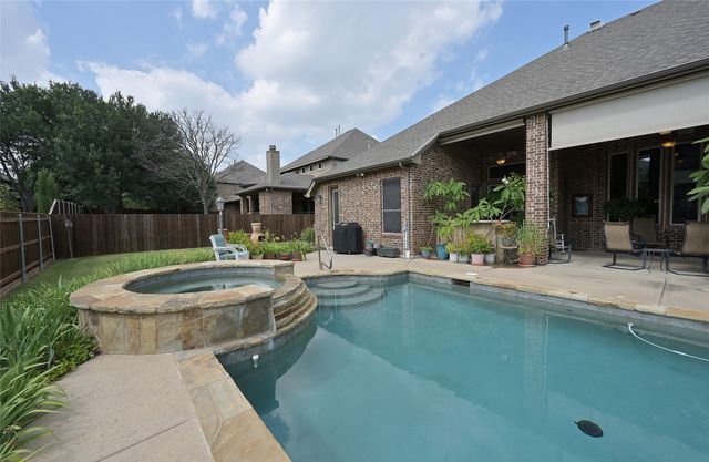 9617 Bowman Drive, Fort Worth, TX 76244