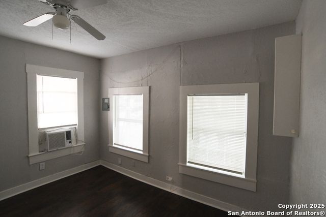 622 Iowa, San Antonio, TX 78203