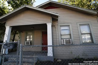 622 Iowa, San Antonio, TX 78203
