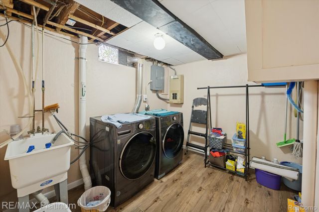 707 Briarwood Lane, Fenton, MI 48430