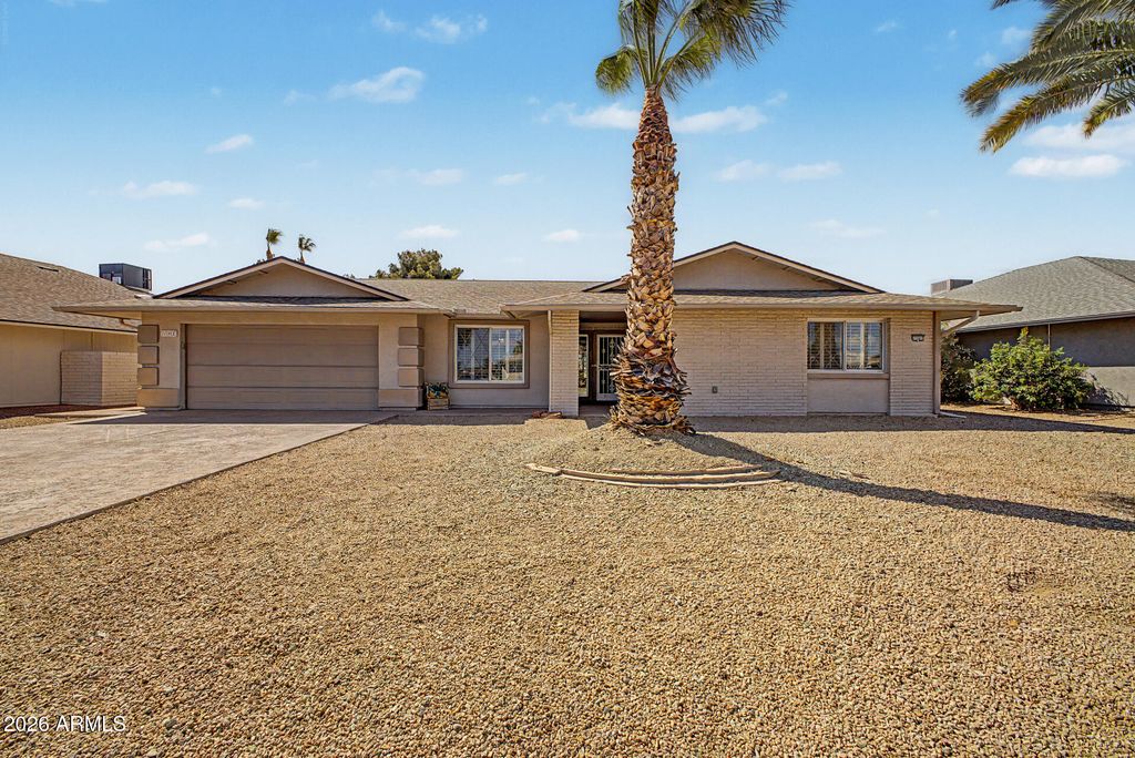 17602 N CONQUISTADOR Drive, Sun City West, AZ 85375