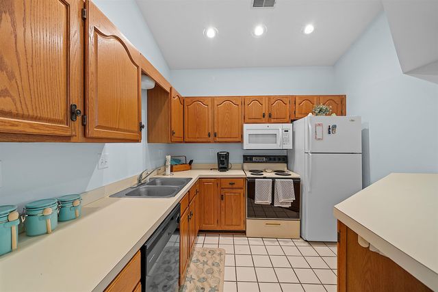 105 Pipers Ln., Surfside Beach, SC 29575